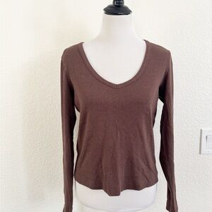 Universal Thread Brown V-Neck Long Sleeve Top